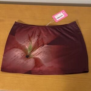 Edikted Tiger Flower Mini Skort